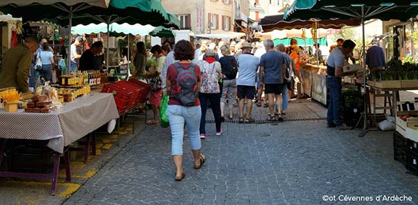 Marché aux Vans